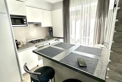 Apartament cu 2 camere decomandat în Gorjului - 2