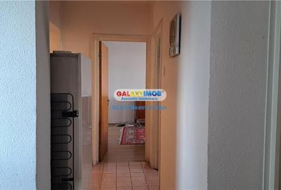 Vanzare apartament 3 camere decomandat DRUMUL TABEREI / FRIGOCOM - 12