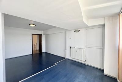 Apartament cu 4 camere decomandat în P-ța Unirii - 10