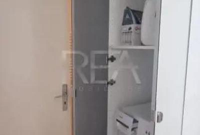 3 Camere Bloc Boutique, Arcul de Triumf - 17