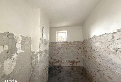 Apartament cu 4 camere decomandat în Micro 14 - 9