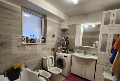 Casă cu 9 camere cu Teren 1500 Mp în Criș - 12