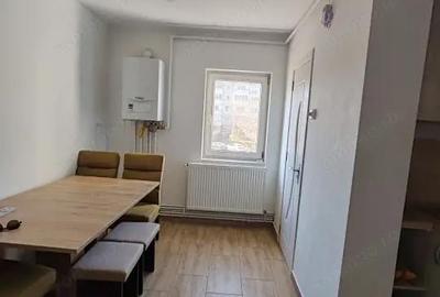 Apartament cu 3 camere decomandat în Central - 6