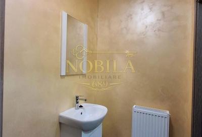 Spațiu comercial, de 230 mp, în Central - 4