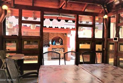 Mamaia Nord - Langa Mare, pensiune la cheie, 11 camere, 9 bai! - 37