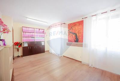 Spațiu comercial, de 235 mp, în Ultracentral - 6