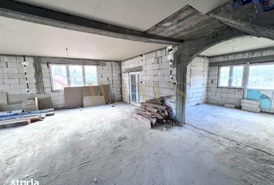 Casă cu 6 camere cu Teren 600 Mp în Central - 13