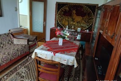 Apartament cu 3 camere semidecomandat, mobilat în Griviței - 8