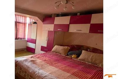 Apartament 3 camere Dacia centrala proprie