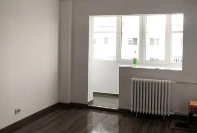 Apartament cu 2 camere semidecomandat în Vitan
