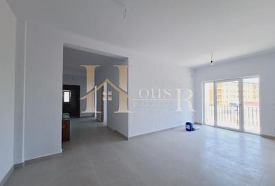 Apartament cu 3 camere decomandat în Girocului