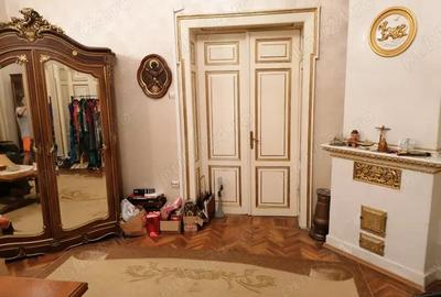 Conac de vanzare in zona centrala a Ploiestiului - 1