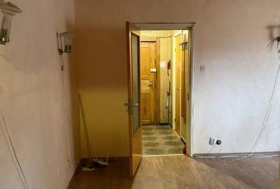 APARTAMENT 3 CAMERE-DRUMUL TABEREI-SIBIU-CENTRALA-METROU FAVORIT - 2