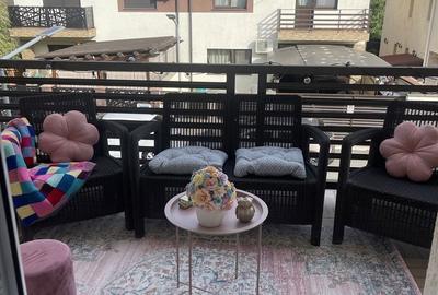 Casă cu 4 camere în Central