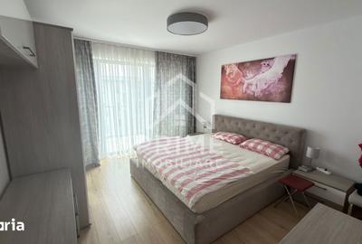 Apartament cu 3 camere, mobilat în Cetate