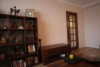 Apartament cu 3 camere decomandat, mobilat în Circumvalațiunii - 22