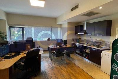 VANZARE 3 CAMERE DECOMANDAT DECOMANDAT - 3