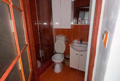 Garsonieră decomandată în Central - 2