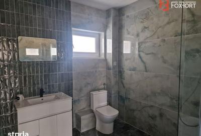 Casă cu 3 camere cu Teren 710 Mp în Central - 2