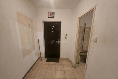 Resita, 2 Cam. Cf. 1, Et. 1, Micro 2 - 10