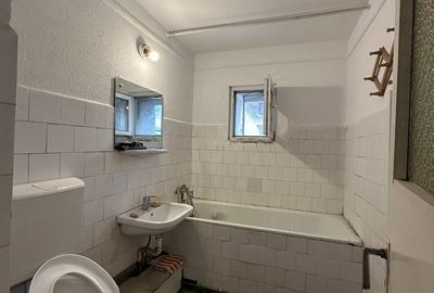 Apartament cu 3 camere decomandat în Nicolina - 3