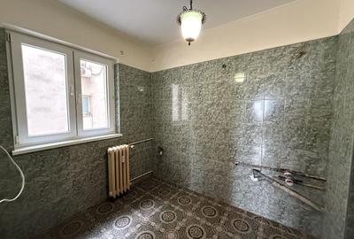 Apartament cu 3 camere decomandat, mobilat în 1 Mai - 16