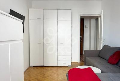 Apartament cu 3 camere decomandat, mobilat în Rogerius - 7