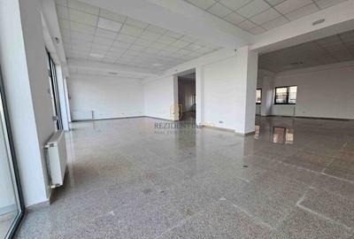 Inchiriere spatiu comercial 189 mp, vad ridicat si 7 locuri de parcare - 4