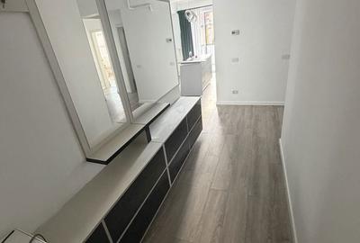 Apartament cu 4 camere în Central - 2