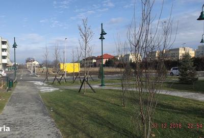 Spațiu comercial, în Ultracentral