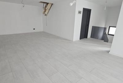 Casă cu 4 camere cu Teren 174 Mp în Tineretului - 5