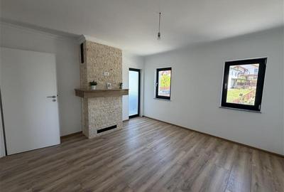 Casă cu 4 camere cu Canalizare în Bârnova - 13