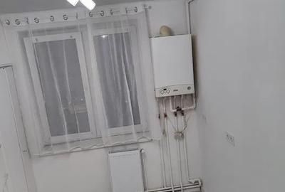 Apartament cu 3 camere semidecomandat, mobilat în Calea Dumbrăvii - 4