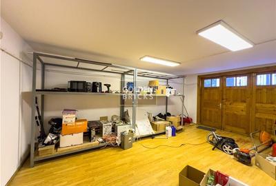 Piata Domenii |Vila reprezentativa  | 8 camere | Garaj si Curte | Metrou 8 minut - 21