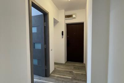 Piata Romana, Coloane, Metrou Piata Romana, Coloane, Metrou - 7