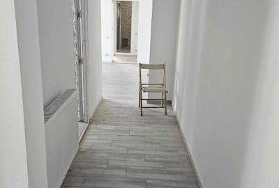 Apartament cu 3 camere semidecomandat în Autogară - 2