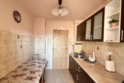 Apartament cu 3 camere, decomandat, zona Lipovei - 5