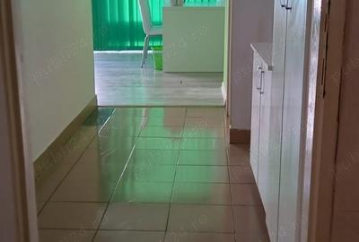 Spațiu comercial, de 30 mp, în Central - 6