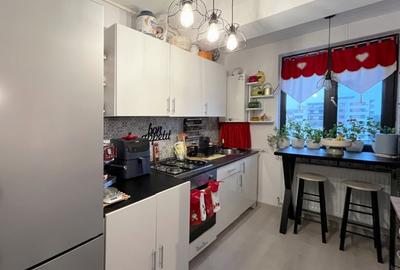 Imobil cu 3 camere in Tomis Plus - etaj 3 -2 balcoane - 2 bai- loc parcare - 4