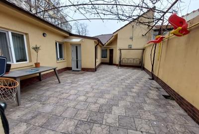 CASA 6 CAMERE  |  DACIA  |  SCOALA SPORTIVA 1 - 12