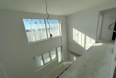 Penthouse 3 camere/terasa proprie 53 mp/7 minute Metrou Berceni - 3