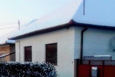 Casă individuală cu 3 camere cu Canalizare în Vladimirescu - 2