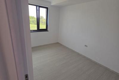 Casă cu 4 camere cu Teren 600 Mp în Central - 5