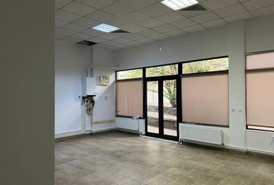 Spațiu comercial, de 55 mp, în Țiglina 1 - 4