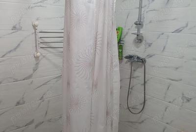Casă cu Teren 820 Mp în Poiana - 1
