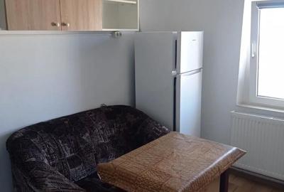 Garsonieră decomandată în Central - 2