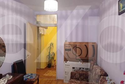 Apartament cu 3 camere decomandat, mobilat în Central - 1