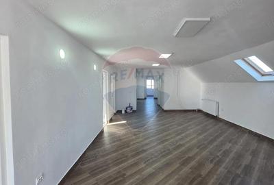 Spațiu comercial, de 180 mp, în Central - 2