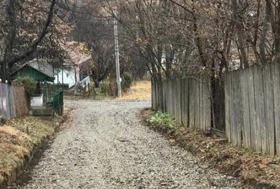 Teren intravilan 700 mp Breazu, str. Vinului utilit? - 2