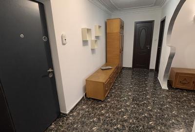 Apartament cu 3 camere semidecomandat în Agigea - 2